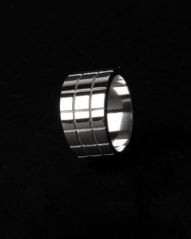 CHEQUER RING